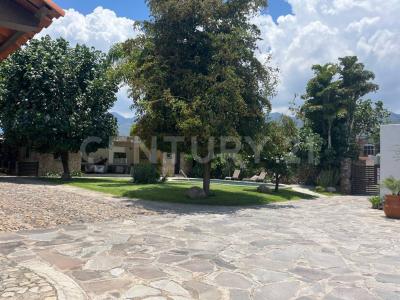 La paz, coto las redes, san Antonio Tlayacapan 37, int. 25,, Chapala, חליסקו 45915, מקסיקו
