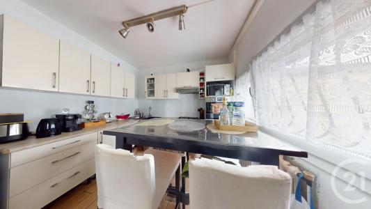 La Courneuve, Île-de-France 93120, アキタン