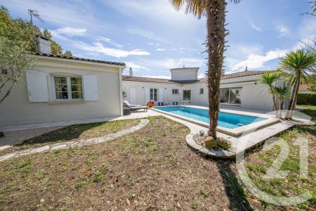 St Medard En Jalles, אקיטן 33160, צרפת 