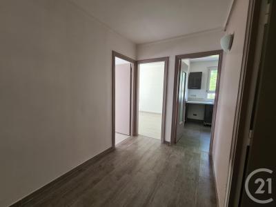 Bourg La Reine, Île-de-France 92340, アキタン