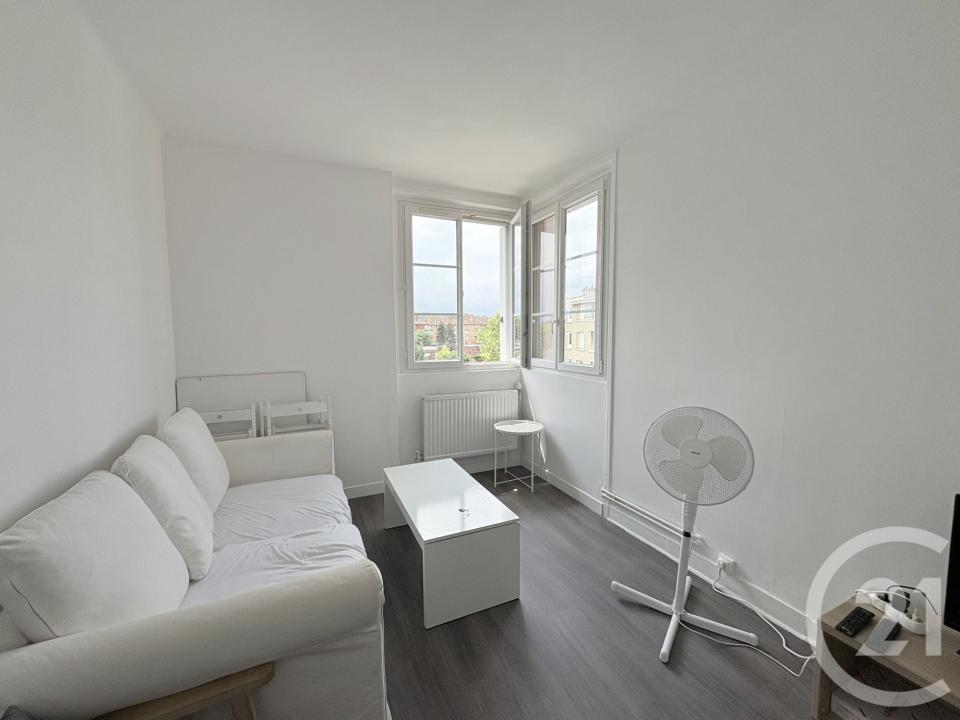 Suresnes, Île-de-France 92150, France