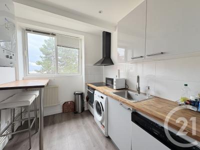 Suresnes, Île-de-France 92150, France