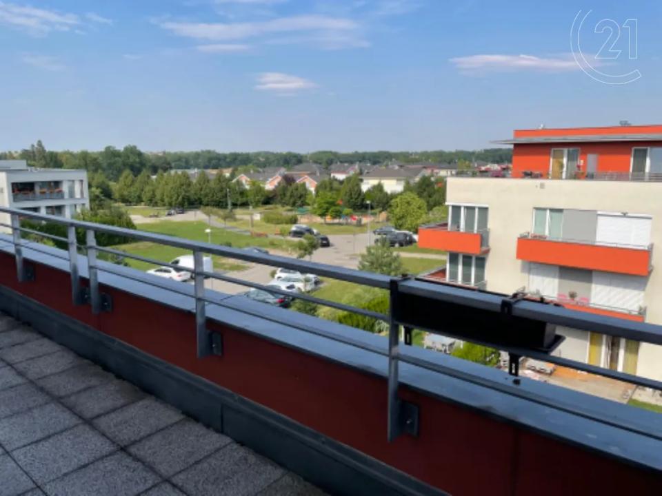 189/22, Májovková, Praha, Území Hlavního Města Prahy 10400, צ'כיה