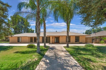 1730 S Helm Avenue, Fresno, California 93727, USA