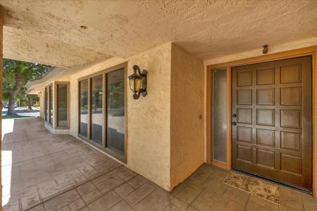 1730 S Helm Avenue, Fresno, カリフォルニア 93727, アメリカ合衆国
