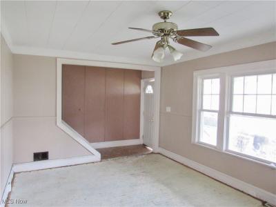 4904 E 85th Street, Garfield Heights, Ohio 44125