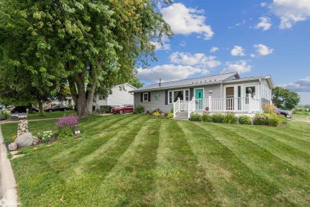 1201 Rolling Meadows Road, Marshalltown, Iowa 50158, USA