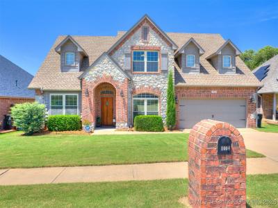 1004 W Elmira Street, Broken Arrow, Oklahoma 74012, États-Unis