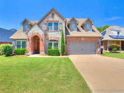 1004 W Elmira Street, Broken Arrow, Oklahoma 74012, États-Unis