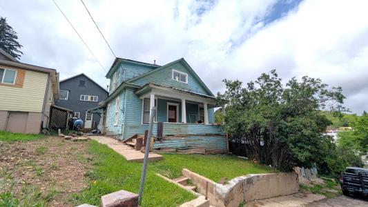 107 1/2 Spark Street 107 1/2 Lower Spark Street, Lead, Dakota Del Sur 57754, Estados Unidos