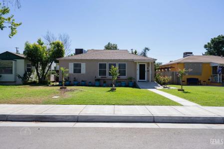 1654 Olive Street, Bakersfield, California 93301, USA