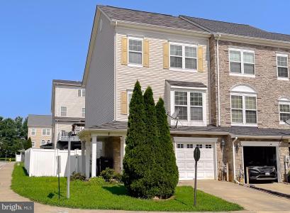 22703 Ventura Way, California, Maryland 20619, Estados Unidos