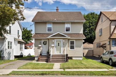 82 Scrivens St, Totowa, Nova Jersey 07512, Estados Unidos