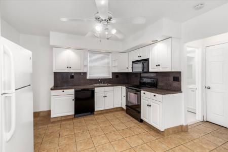 82 Scrivens St, Totowa, Nova Jersey 07512, Estados Unidos