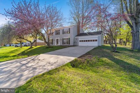 8809 Silverleaf Street, Waldorf, Maryland 20603, USA