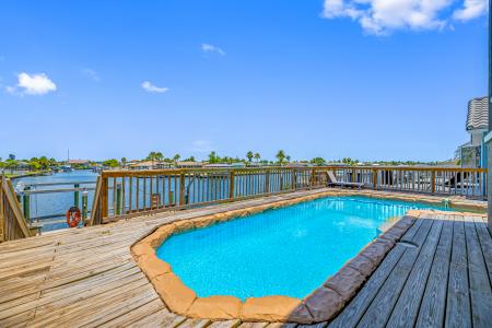 861 Symphony Isles Blvd, Apollo Beach, Florida 33572