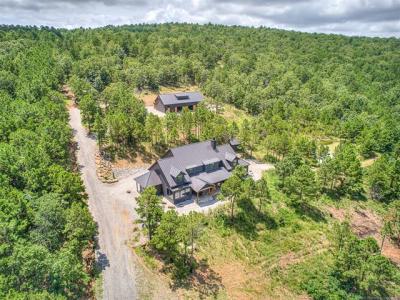 739 Williams Road, Pittsburg, Oklahoma 74560, USA