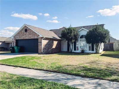 2586 FOLIAGE Drive, Marrero, Louisiana 70072, USA