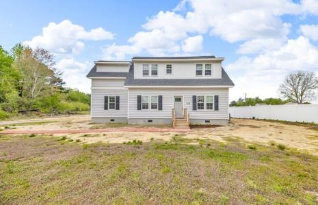 9289 Gates Road, Suffolk, Virginia 23437, USA