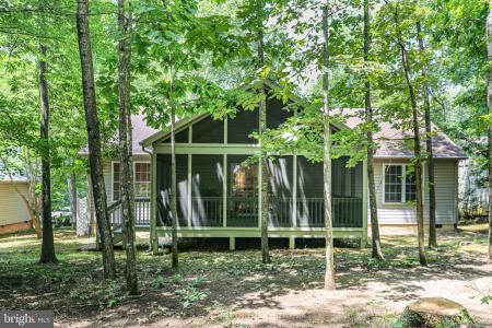 219 Washington Street, Locust Grove, Virginia 22508