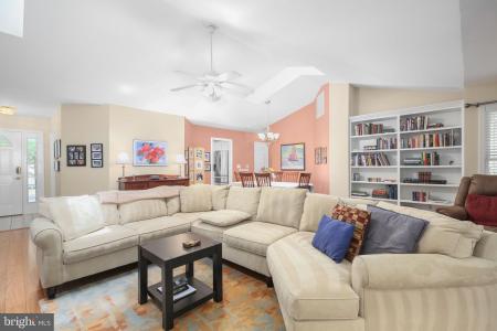 219 Washington Street, Locust Grove, Virginia 22508