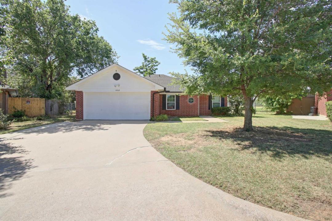 1002 Oakchase Court, Azle, Texas 76020, Estados Unidos