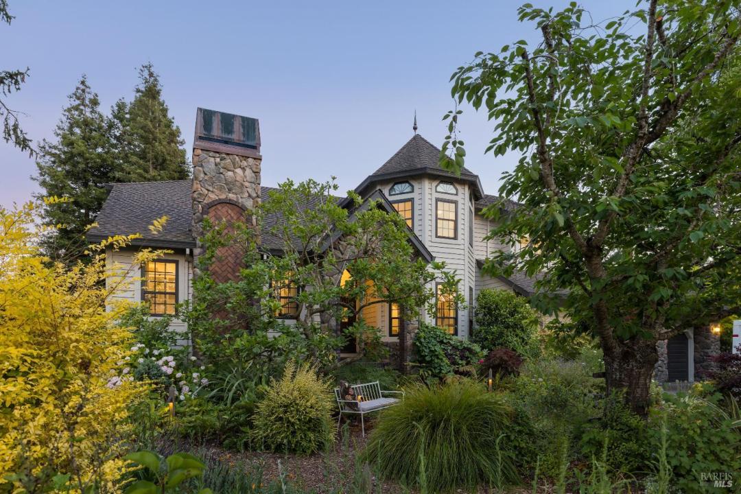 240 Metz Ln, Petaluma, California 94952, Estados Unidos