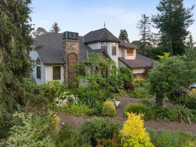 240 Metz Ln, Petaluma, California 94952, Estados Unidos