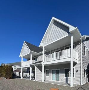 32 Marina Drive, Catskill, ניו יורק 12414, ארצות הברית של אמריקה 