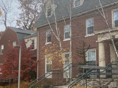 295 Ridge Road, Unit #13, Wethersfield, Connecticut 06109, USA