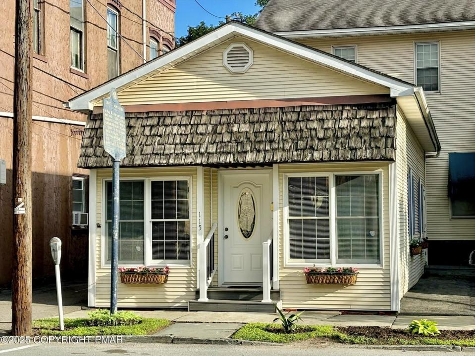 115 9th Street, Honesdale, Pennsylvania 18431, Stati Uniti
