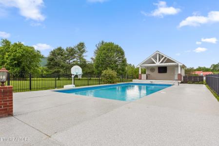 7970 E Valley Rd, Dunlap, Tennessee 37327, USA