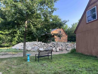 2700 Bucky Moose Trail, Curran, Michigan 48728, États-Unis