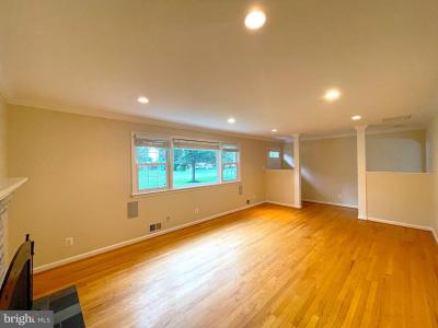 10225 Dogwood Drive, White Plains, Maryland 20695, USA