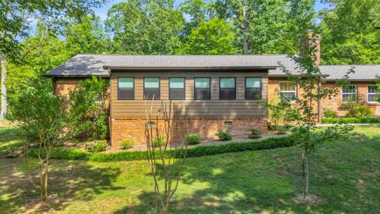 103 Arrow Drive, Signal Mountain, Tennessee 37377, USA