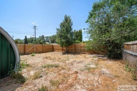 405 1st W, RIRIE, Idaho 83443, États-Unis