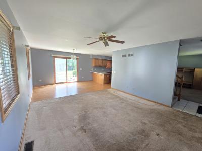 3627 Atlantic Avenue, Gurnee, Illinois 60031, USA