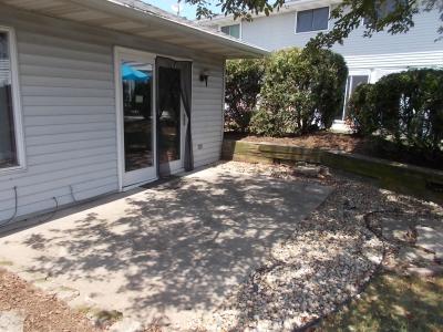 2559 Oakwood Drive, Crown Point, Indiana 46307, USA