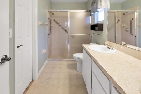 2413 Baywater Road, Tavares, Florida 32778