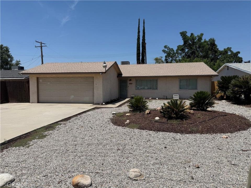 7774 Drummond Avenue, Highland, California 92346