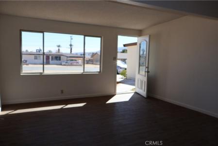 6052 Chia Avenue, 29 Palms, California 92277