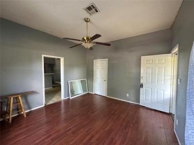 108 E Court, McAlester, Oklahoma 74501, Stati Uniti