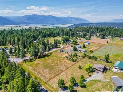 235 Shamrock Rd, Bonners Ferry, Idaho 83805, USA