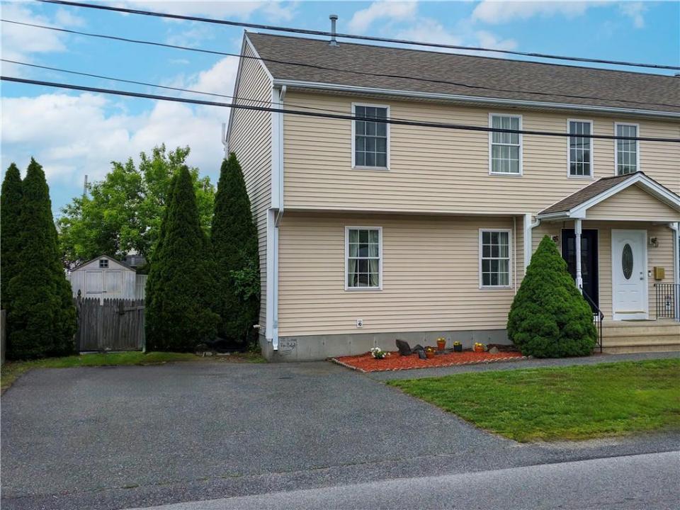 40 Carpenter St, Cumberland, Род Айленд 02864, Соединенные Штаты