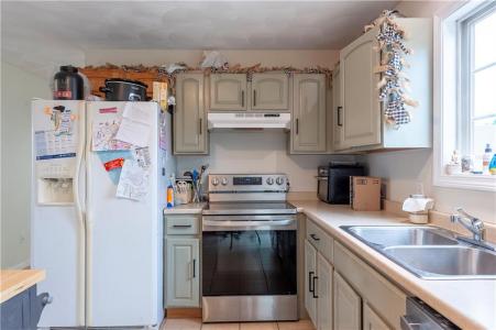 40 Carpenter St, Cumberland, Род Айленд 02864, Соединенные Штаты