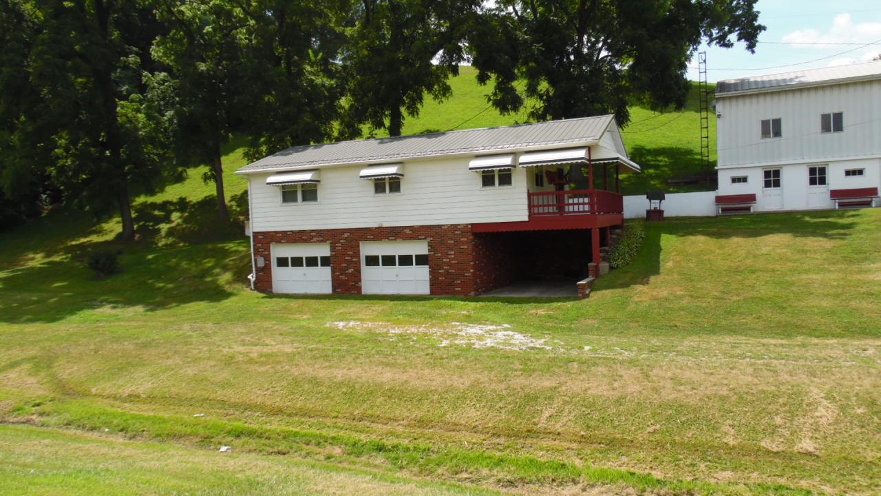 21569 SR 16, Coshocton, Ohio 43812, HOA KỲ