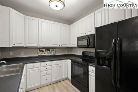 188 Cecil Miller Road 201, Boone, Carolina Del Norte 28607, Estados Unidos
