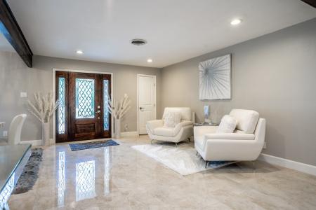 12739 Memorial Drive, Houston, Texas 77024