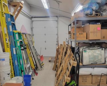 2706 N Saginaw, Midland, Michigan 48640