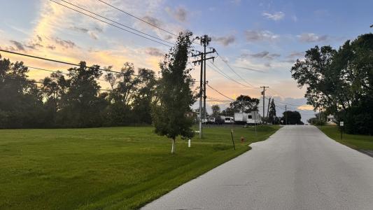 6n160 Garden Avenue, Roselle, Illinois 60172